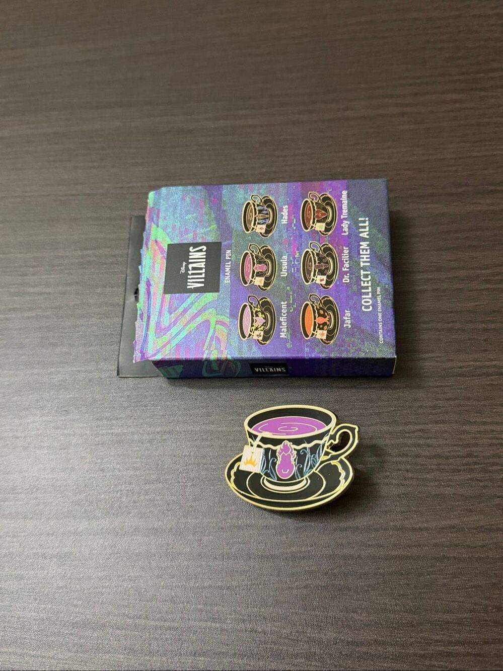 Disney Villains Teacups Blind Box Enamel Pin - Ursula